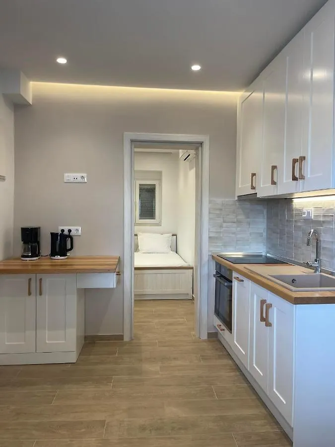 Andrea'S Luxury Apartments In Nea Fokaia