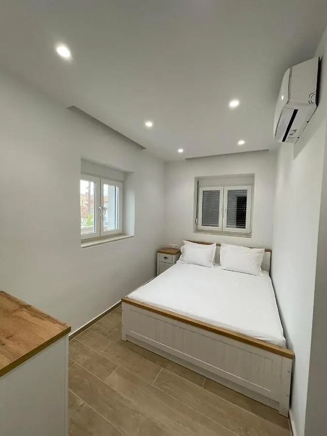 Andrea'S Luxury Apartments In Nea Fokaia 0*, Néa Fókaia Grecia