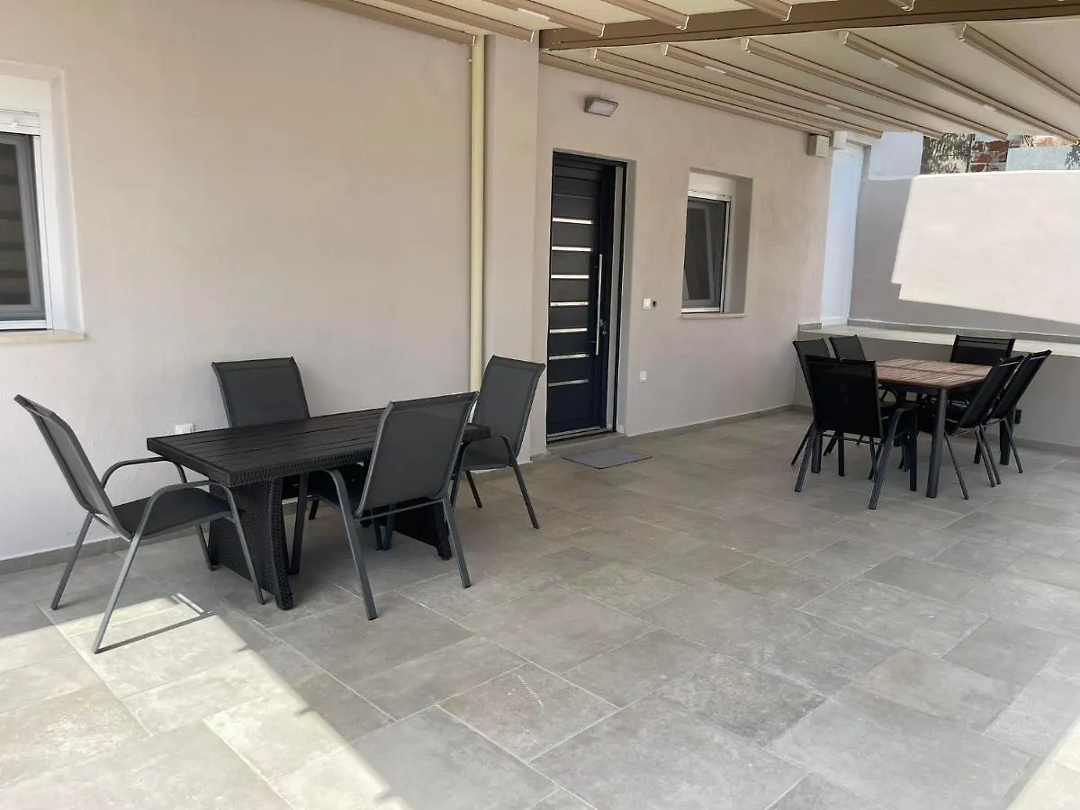 Andrea'S Luxury Apartments In Nea Fokaia 0*, Néa Fókaia