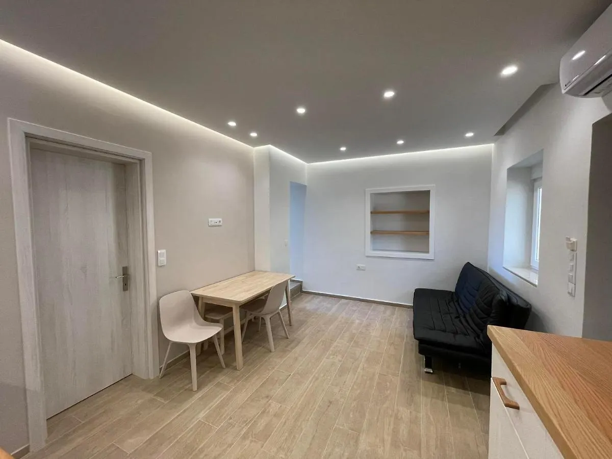 Andrea'S Luxury Apartments In Nea Fokaia Greece