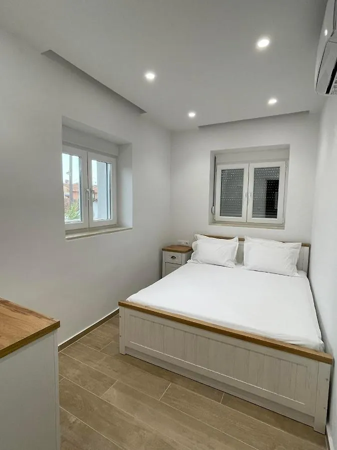 Andrea'S Luxury Apartments In Nea Fokaia 0*, Nea Fokea