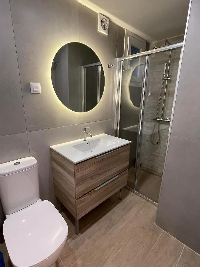 Andrea'S Luxury Apartments In Nea Fokaia Greece