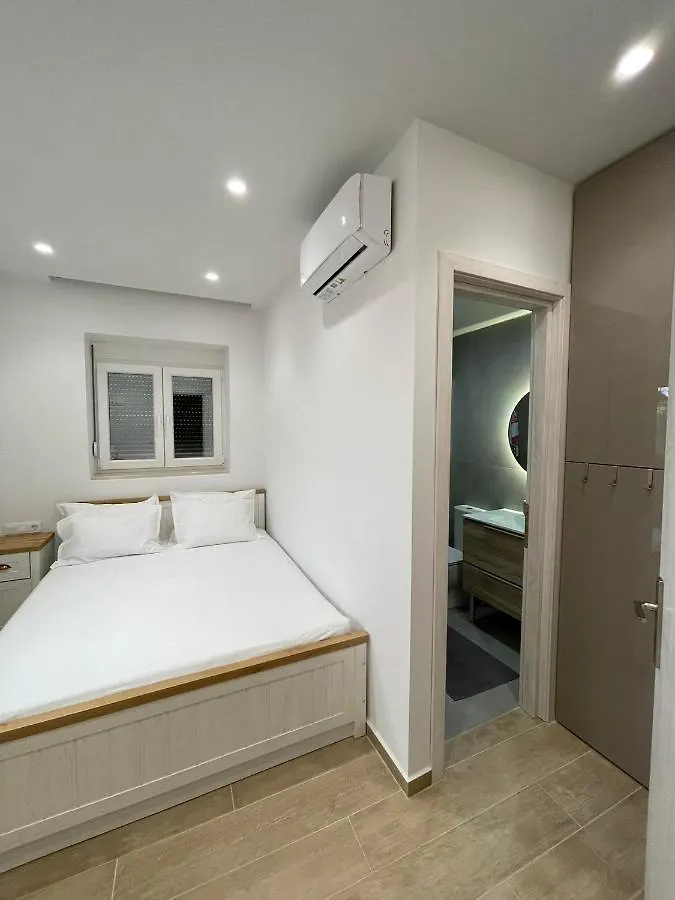 Andrea'S Luxury Apartments In Nea Fokaia
