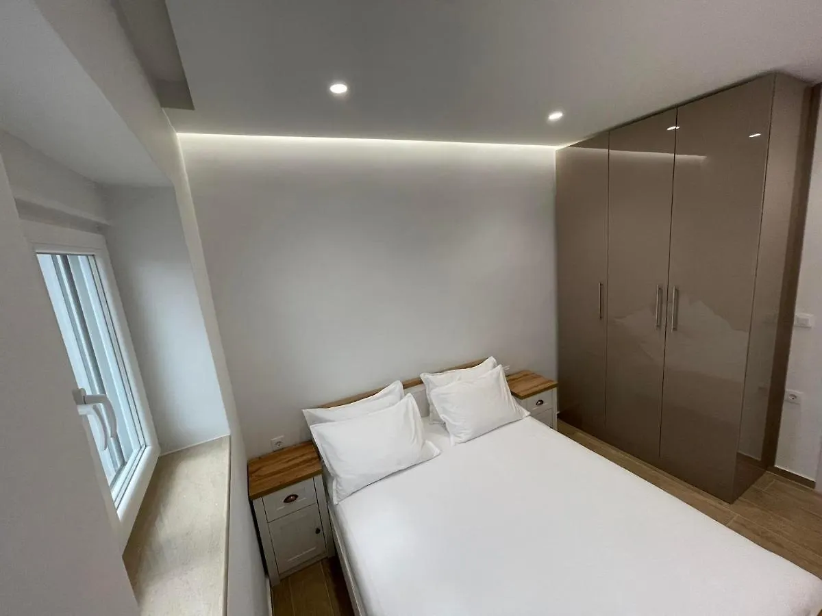 Andrea'S Luxury Apartments In Nea Fokaia  Nea Fokea
