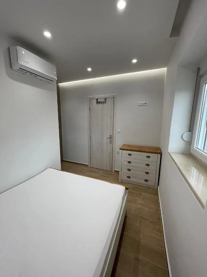 Andrea'S Luxury Apartments In Nea Fokaia Nea Fokea
