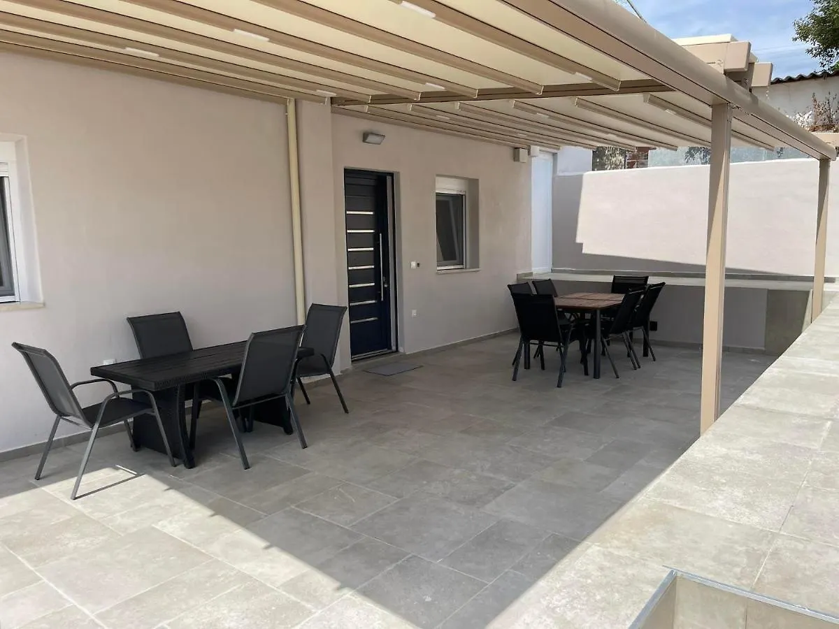 Andrea'S Luxury Apartments In Nea Fokaia  Nea Fokea